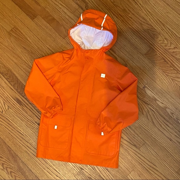 mec raincoat